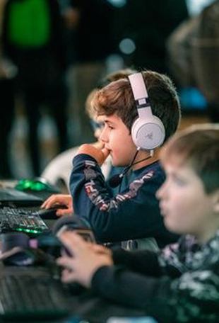 game crypto debet